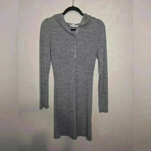 DOUBLJU size medium mini sweater style dress form fitting with snaps and a hood